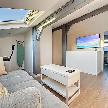 31m2 - En Plein Centre-ville * Cannes